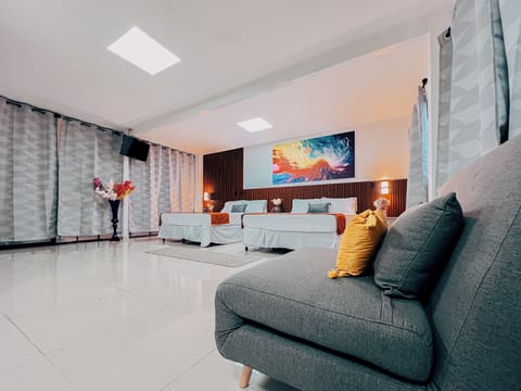 Family Room | Down comforters, WiFi (free), individually decorated