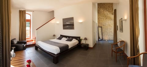 Family Suite (Duplex) | Premium bedding, minibar, in-room safe, individually decorated