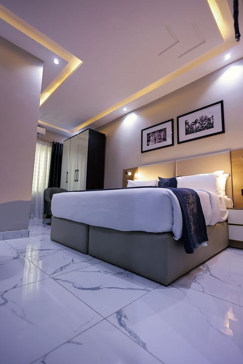 Superior Room | Free WiFi, bed sheets