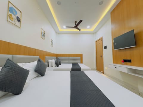 Family Room | WiFi (free)