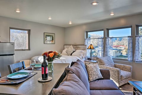 Apartment (1 Bedroom) | Interior