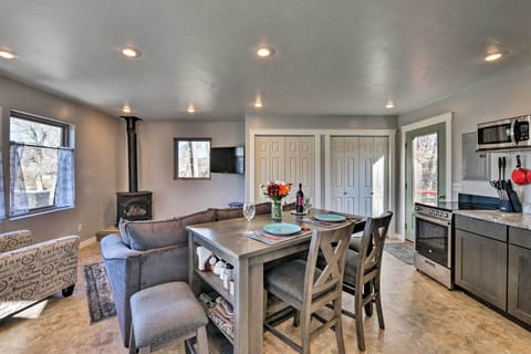 Apartment (1 Bedroom) | Interior