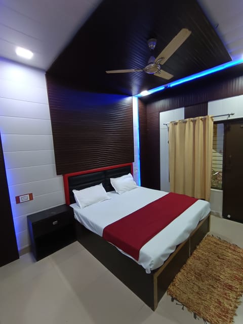 Double Room, City View | Free WiFi