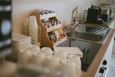 Free daily self-serve breakfast