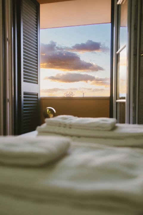 Camera King Superior, Balcone, Vista Giardino | Garden view