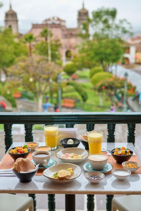 Free daily full breakfast