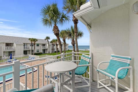 Condo, 1 King Bed (Colony Beach Club 246) | Property grounds