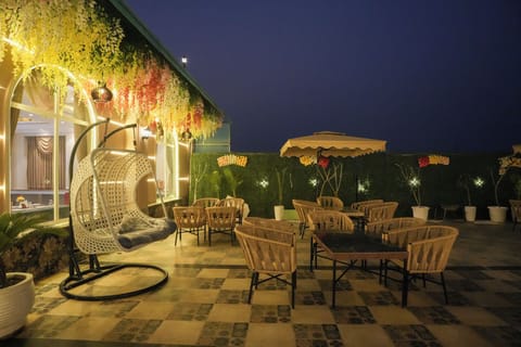 Executive Double Room | Terrace/patio
