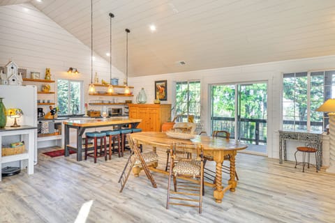 Cottage (4 Bedrooms) | Interior