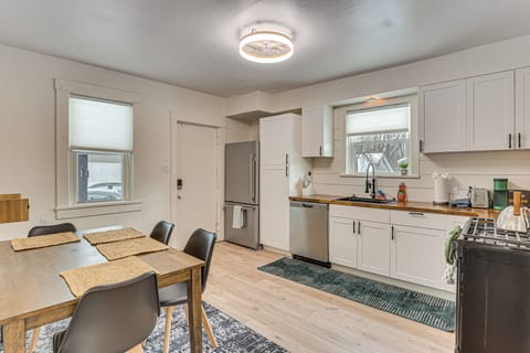 Apartment (1 Bedroom) | Interior