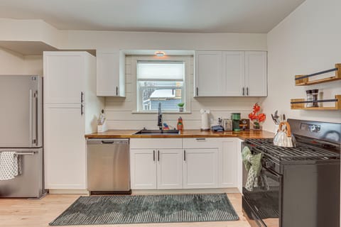 Apartment (1 Bedroom) | Interior