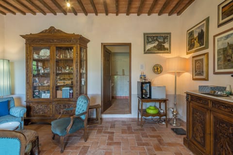 Villa, Lake View | Living area | 32-inch TV with cable channels