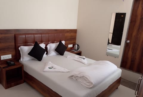 Deluxe Double Room | Free WiFi