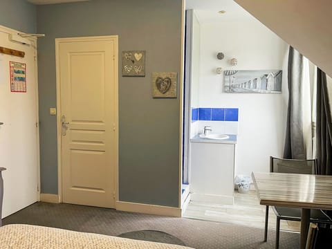 Classic Double Room, Marina View | Iron/ironing board, free WiFi