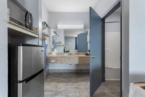 In-room safe, iron/ironing board, free WiFi, bed sheets