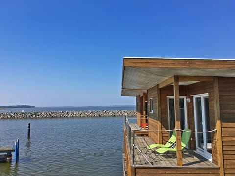 Mobile Home | Exterior