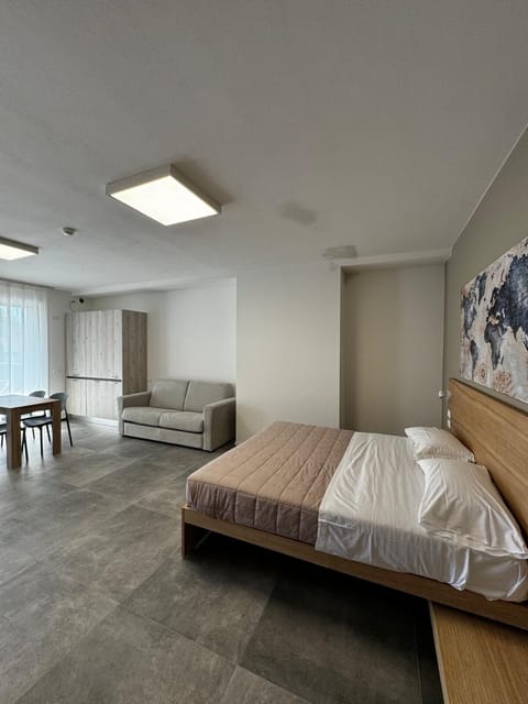 Quadruple Room | Soundproofing, free WiFi