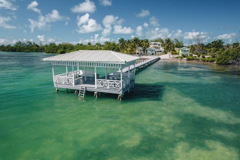 Dock