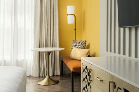 Room, 1 King Bed | In-room safe, laptop workspace, blackout drapes, free WiFi