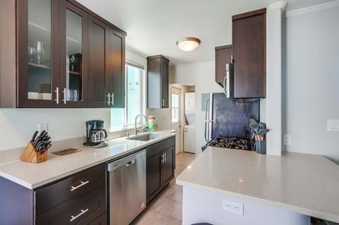 Apartment, Multiple Beds, Patio, Ocean View | Private kitchen | Coffee/tea maker
