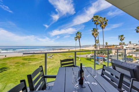Condo, Multiple Beds, Balcony, Beach View | Outdoor dining