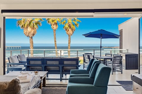 Condo, Multiple Beds, Balcony, Beach View | Property grounds