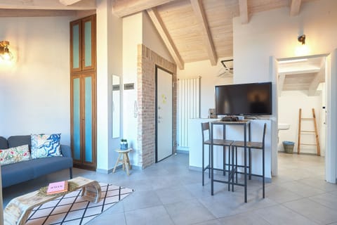 Apartment (1 Bedroom) | Interior