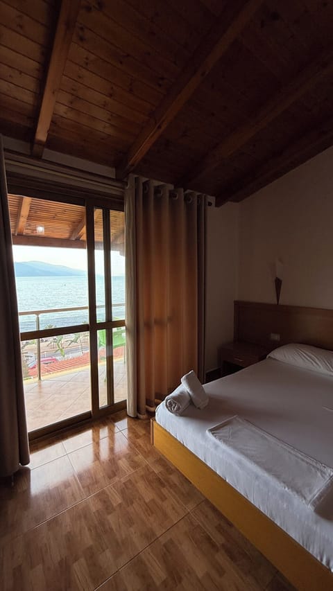 Family Room, Sea View