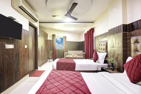 Superior Twin Room | Desk, free WiFi, bed sheets