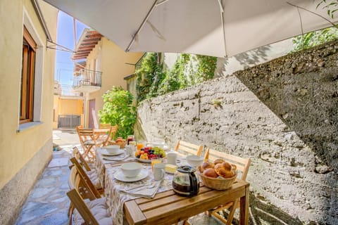 Family Apartment, 2 Bedrooms, Microwave, Mountainside (Gaia on Stresa Hill with AC + Outdoor) | Outdoor dining