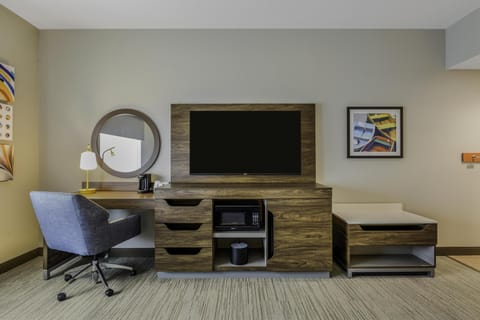 In-room safe, desk, laptop workspace, blackout drapes