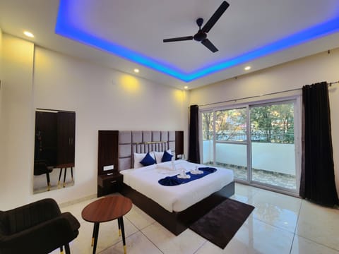 Premium Room, Balcony, Mountain View | Free WiFi