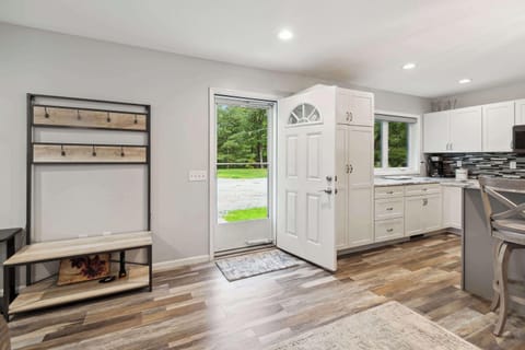 Deluxe House | Living area