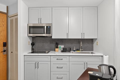 Condo, 1 Bedroom | Private kitchen | Fridge, coffee/tea maker, toaster