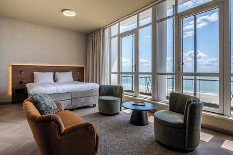 Royal Double Room, Sea View | Soundproofing, free WiFi