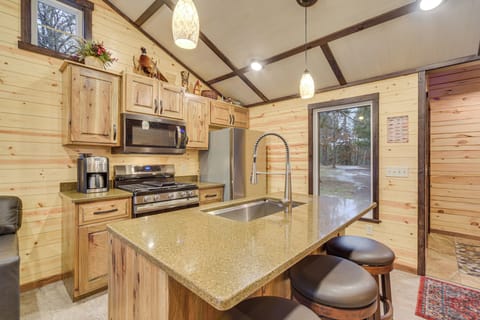 House (1 Bedroom) | Interior