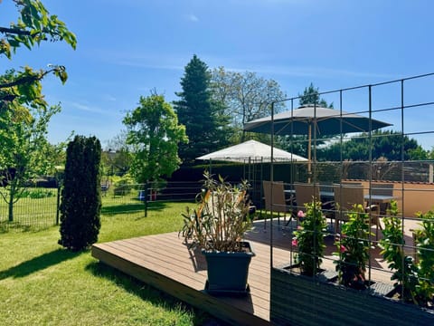 House | Balcony