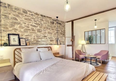 Premium bedding, memory foam beds, individually furnished