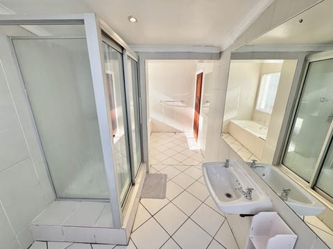 Shared Dormitory, Shared Bathroom | Bathroom | Shower, eco-friendly toiletries, towels, soap