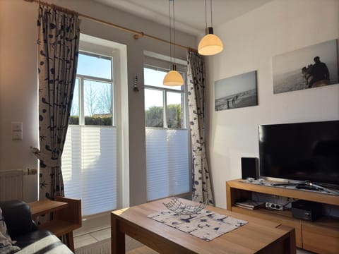 Apartment | Living room