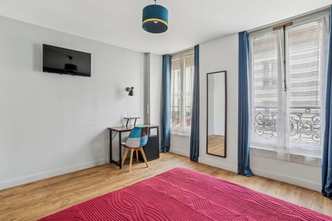 Classic Double Room | Desk, soundproofing, free WiFi, bed sheets