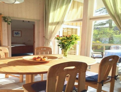 House | Dining