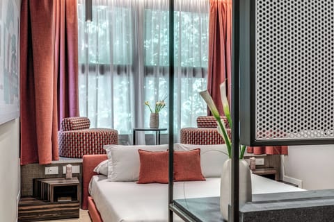 Junior Studio Suite | Premium bedding, down comforters, minibar, in-room safe