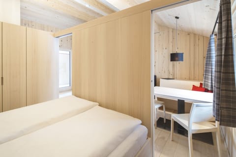 Superior Suite, 1 Bedroom, Mountain View | Egyptian cotton sheets, premium bedding, down comforters, in-room safe