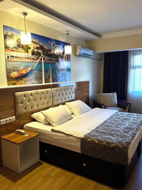 Classic Double Room, Balcony, City View | Minibar, free WiFi