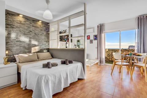 Apartment | 1 bedroom, laptop workspace, iron/ironing board