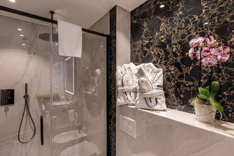 Double Room, Terrace (Prestige) | Bathroom | Hair dryer, slippers, towels, soap