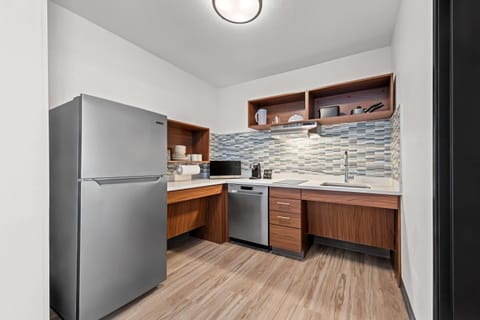 Room, 2 Queen Beds, Accessible, Non Smoking | Private kitchen | Coffee/tea maker