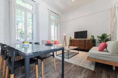 Townhome | Living area
