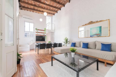 Townhome | Living area